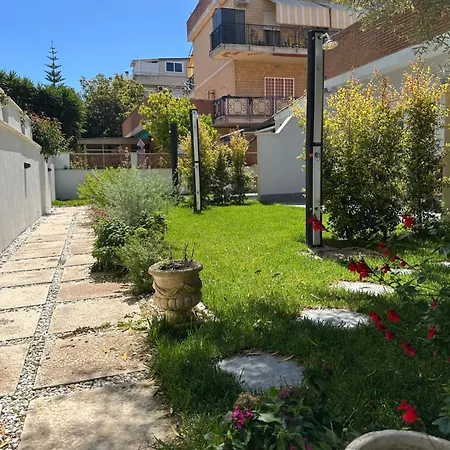 Comforthouse Albatrosmare Vendégház Ladispoli